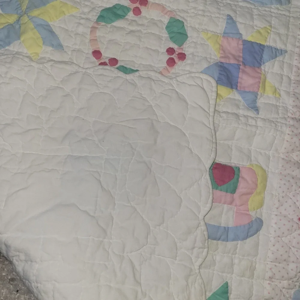 Vtg Handmade Amish Baby Quilt Blanket Irish Chain 8 Point Star Flower Basket